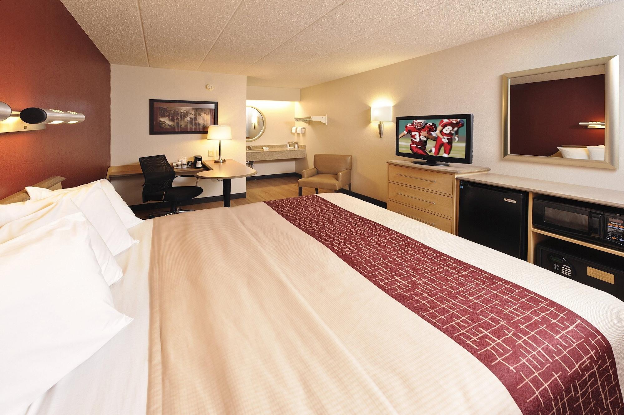 Red Roof East - Hurstbourne Motel 2*