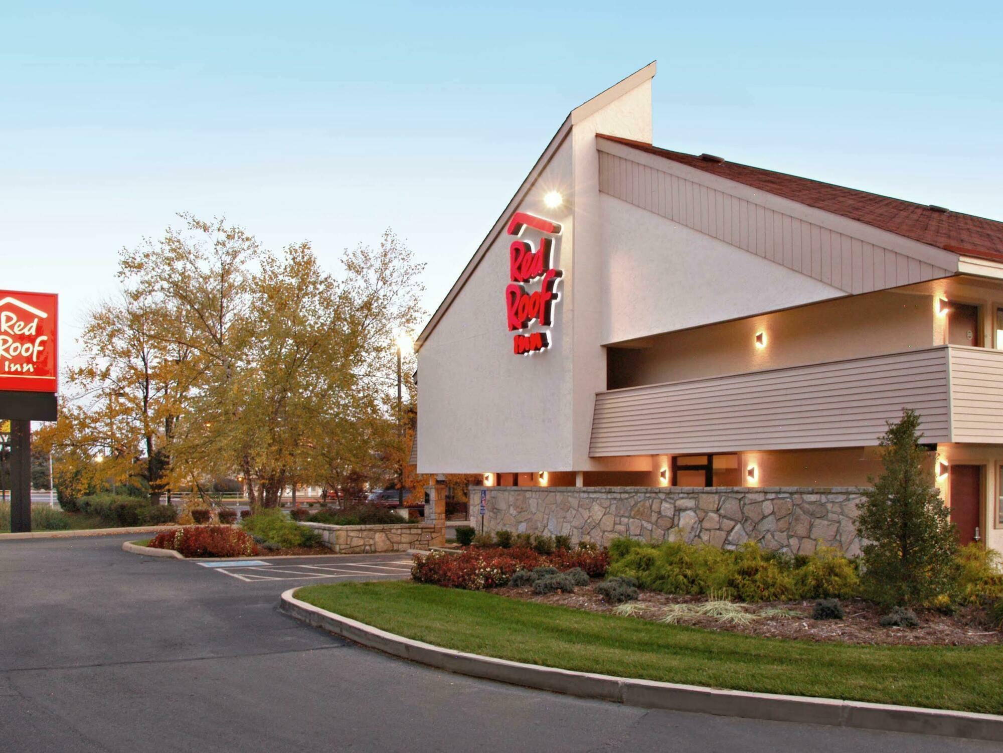 Red Roof East - Hurstbourne 2*